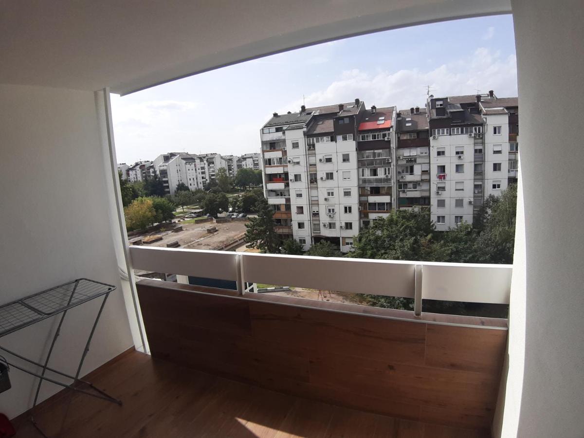 Apartment Serbian Home, Gandijeva 162