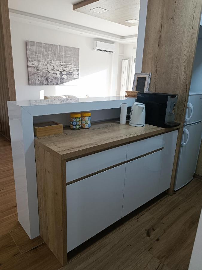 Apartment Serbian Home, Gandijeva 162