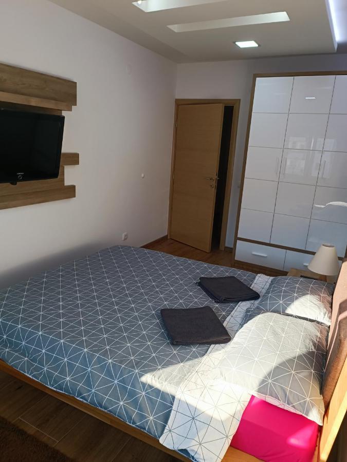 Serbian Home, Gandijeva 162 Apartment